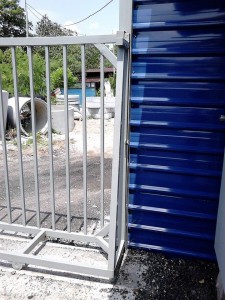 factory iron gate 1     